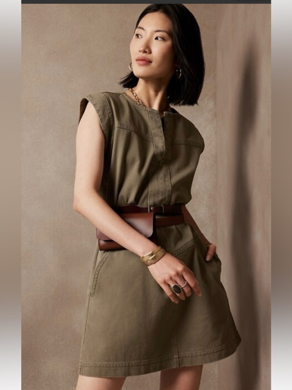 Banana Republic split neck mini dress. Size medium. NWT